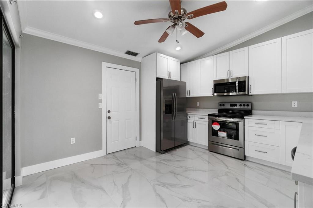 ISLAND PARK VILLAGE - Residential Lease