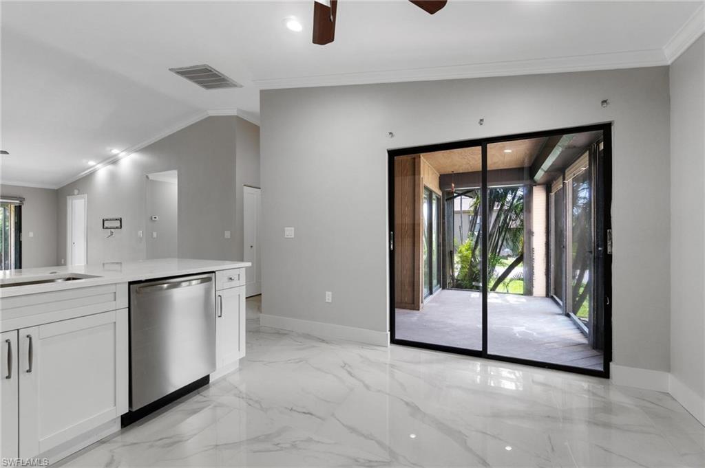 ISLAND PARK VILLAGE - Residential Lease