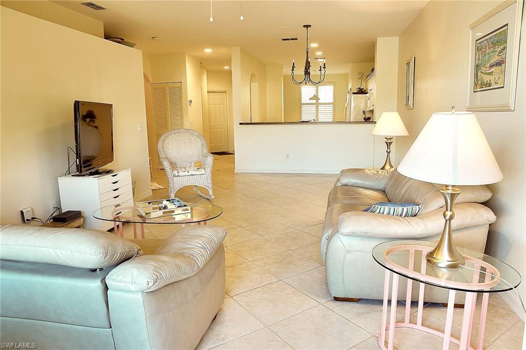 WILSHIRE PINES - Residential