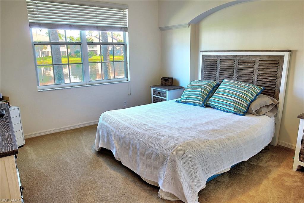 WILSHIRE PINES - Residential