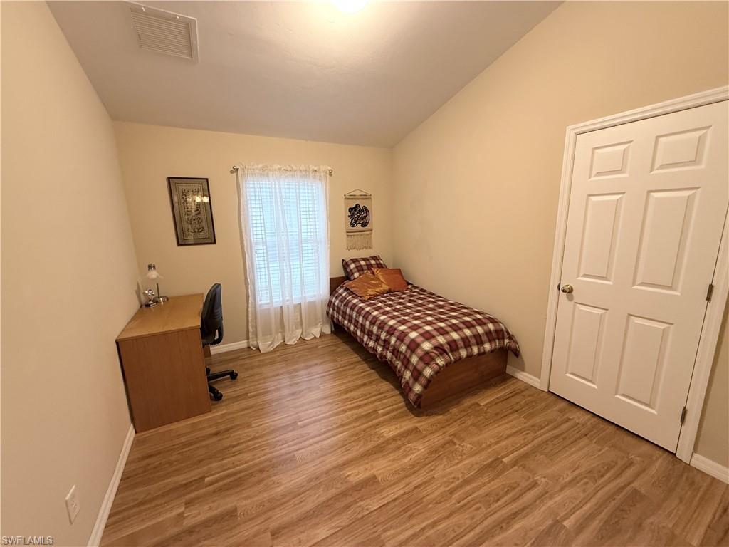 TOWN LAKES - Residential