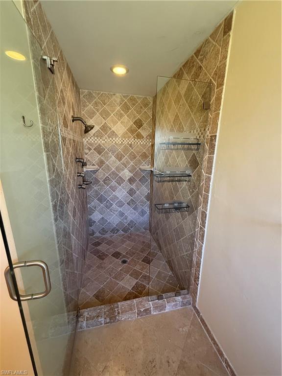 LOGAN WOODS - Residential Lease