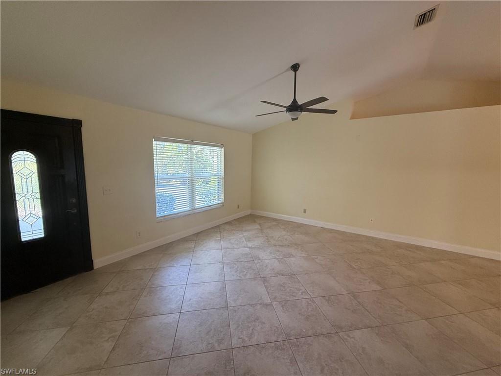 LOGAN WOODS - Residential Lease