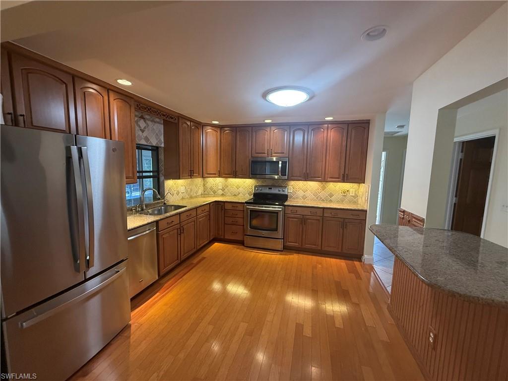 LOGAN WOODS - Residential Lease