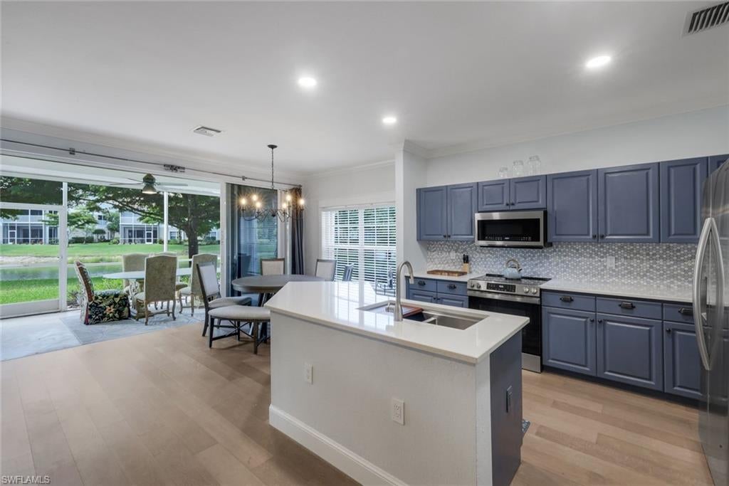 6355 Lexington CT 102