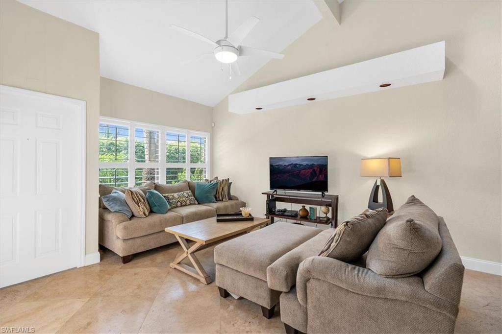 EMERALD WOODS - Residential