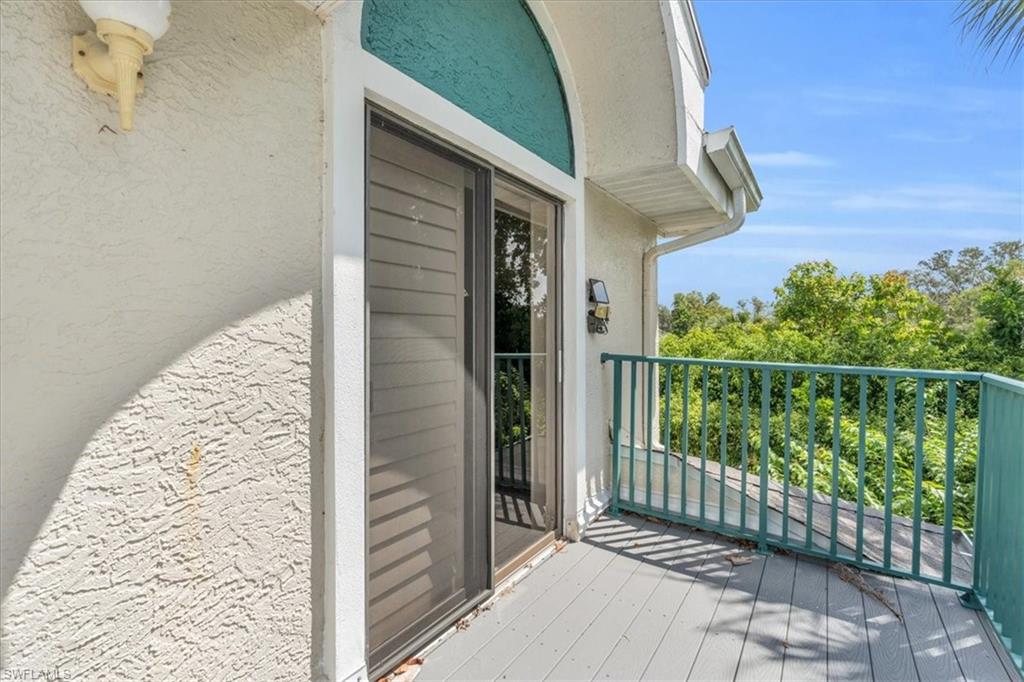 EMERALD WOODS - Residential