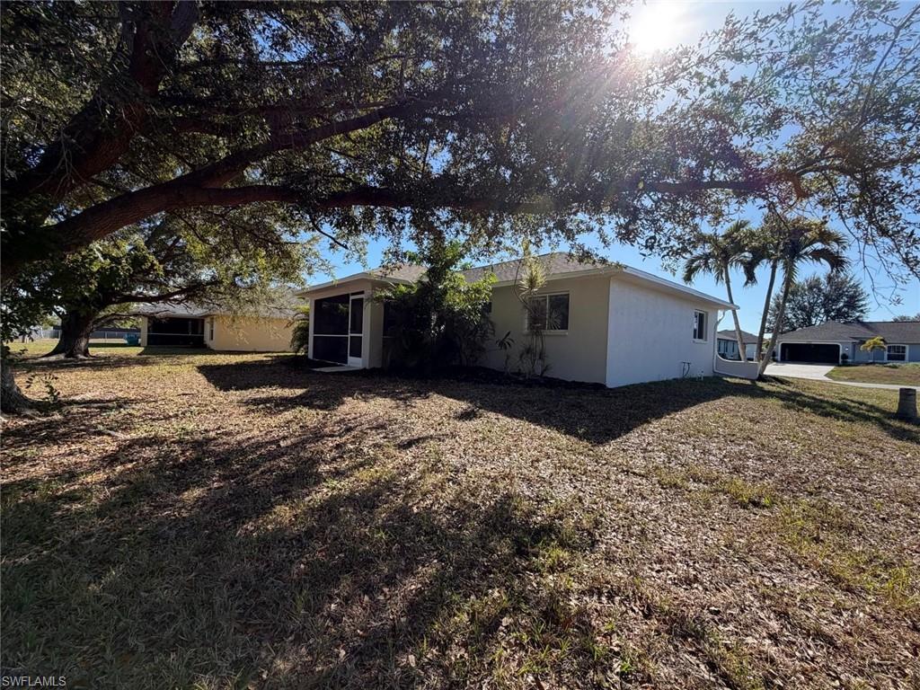 CAPE CORAL - Residential