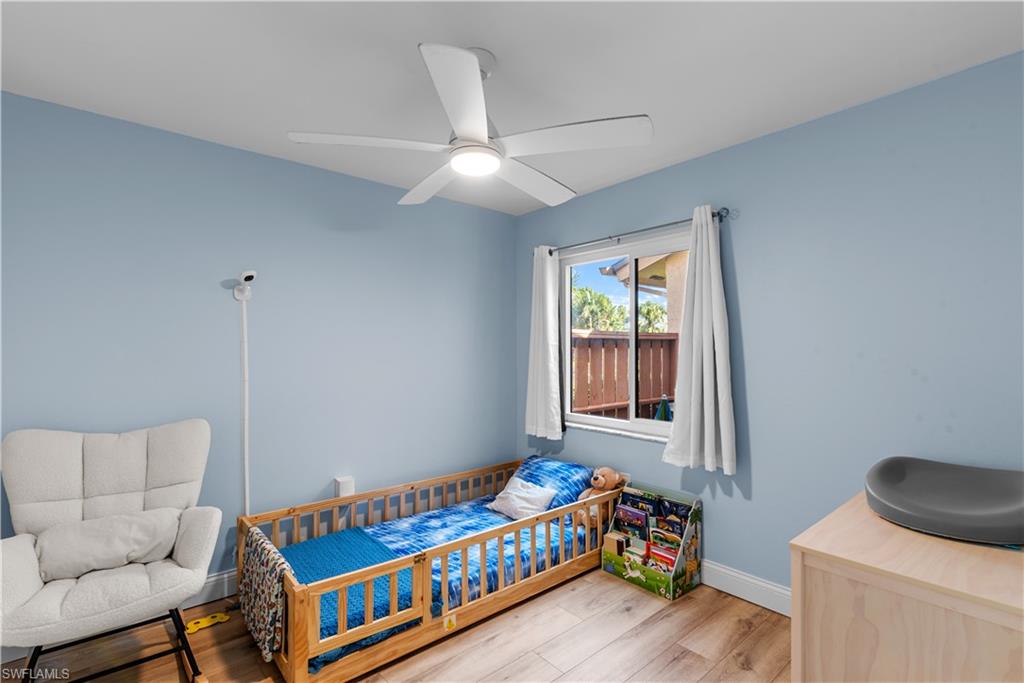 ROYAL WOODS - Residential