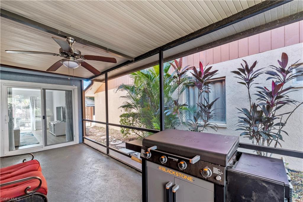 ROYAL WOODS - Residential