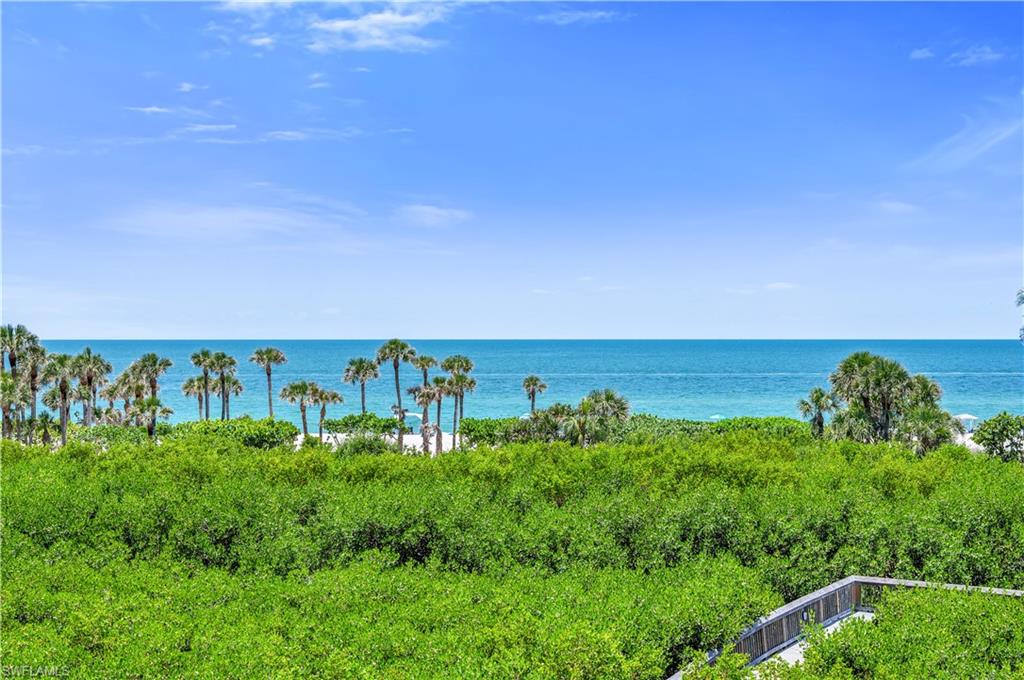 CLUB AT NAPLES CAY - Residential