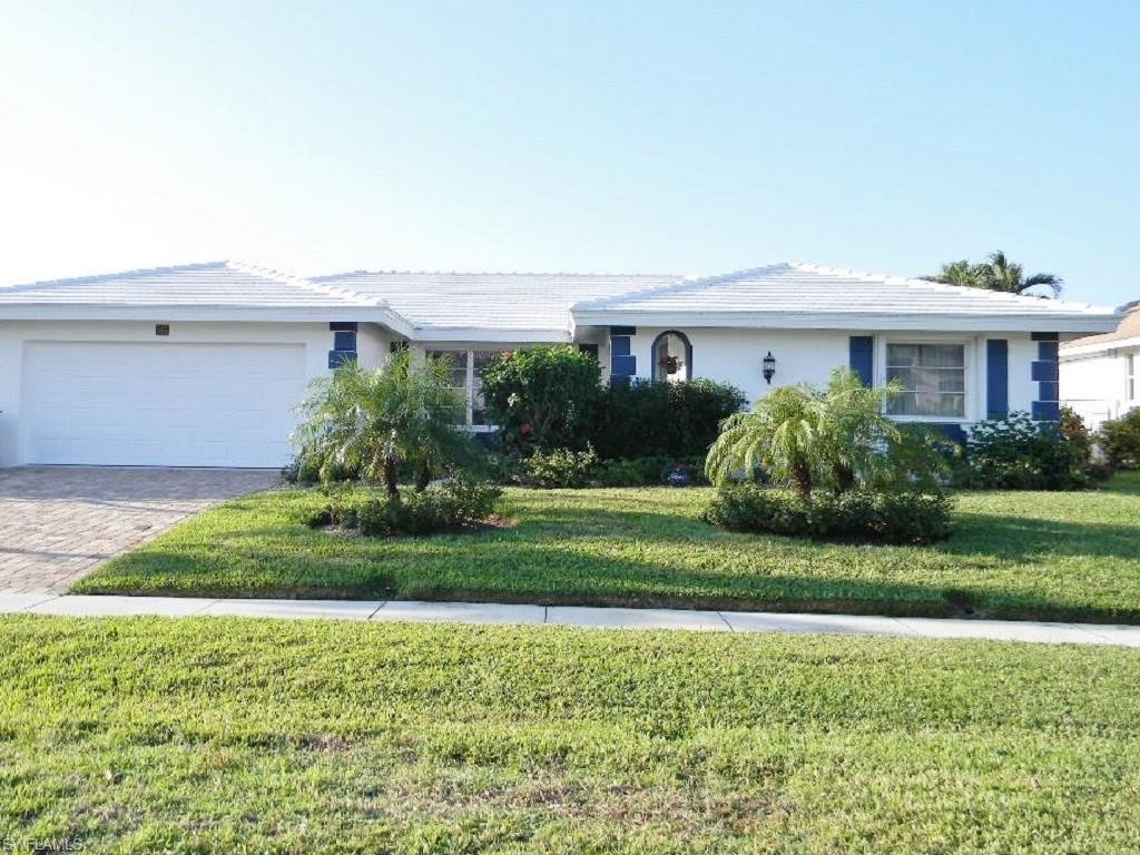 MARCO BEACH - Residential