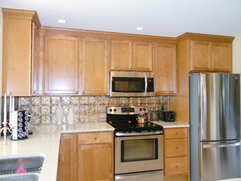 MARCO BEACH - Residential