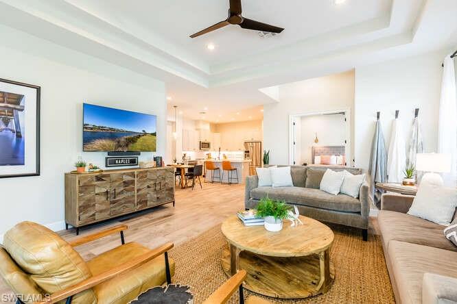 ISLES OF COLLIER PRESERVE - Residential