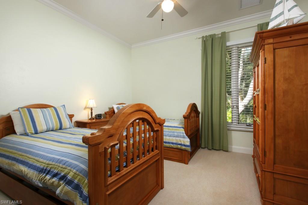 RIVERWALK - Residential