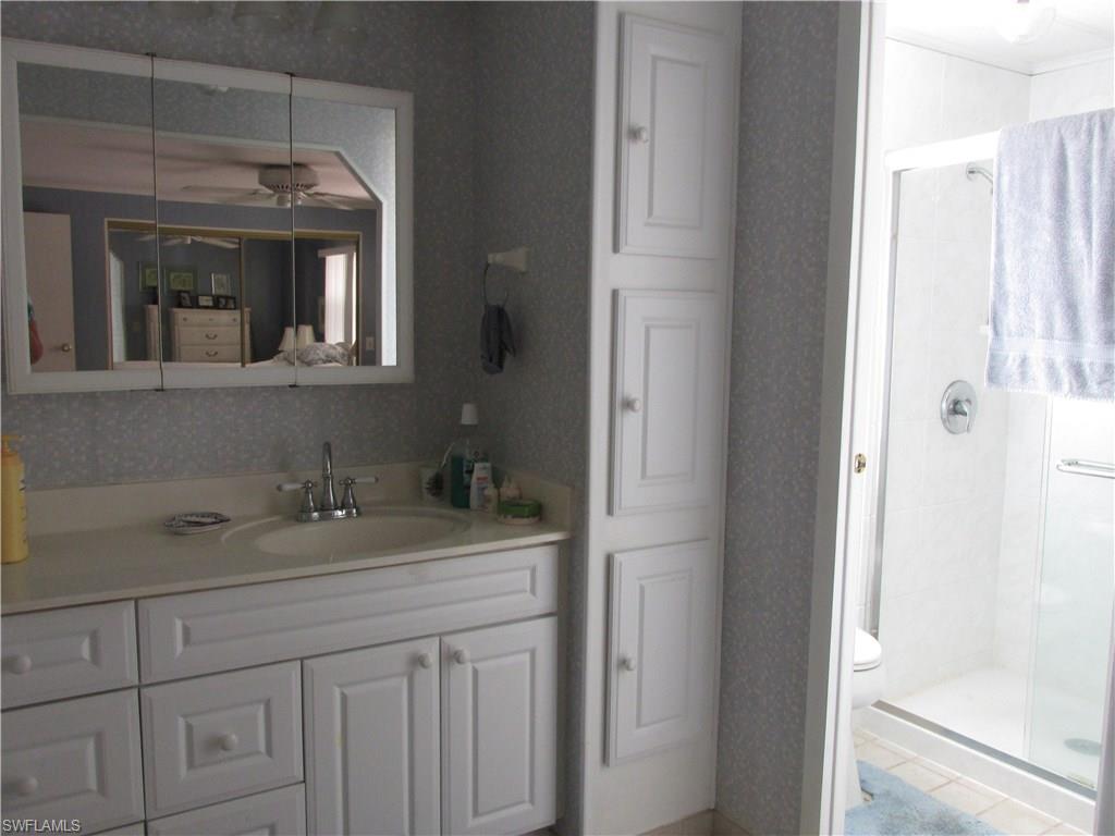 BAYSIDE ESTATES - Residential