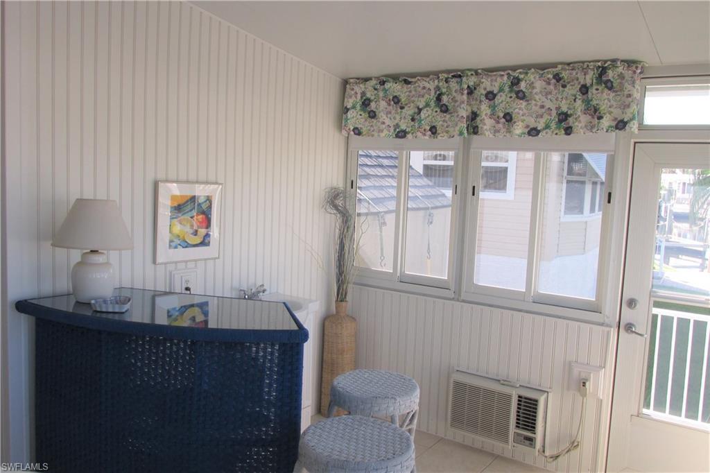 BAYSIDE ESTATES - Residential