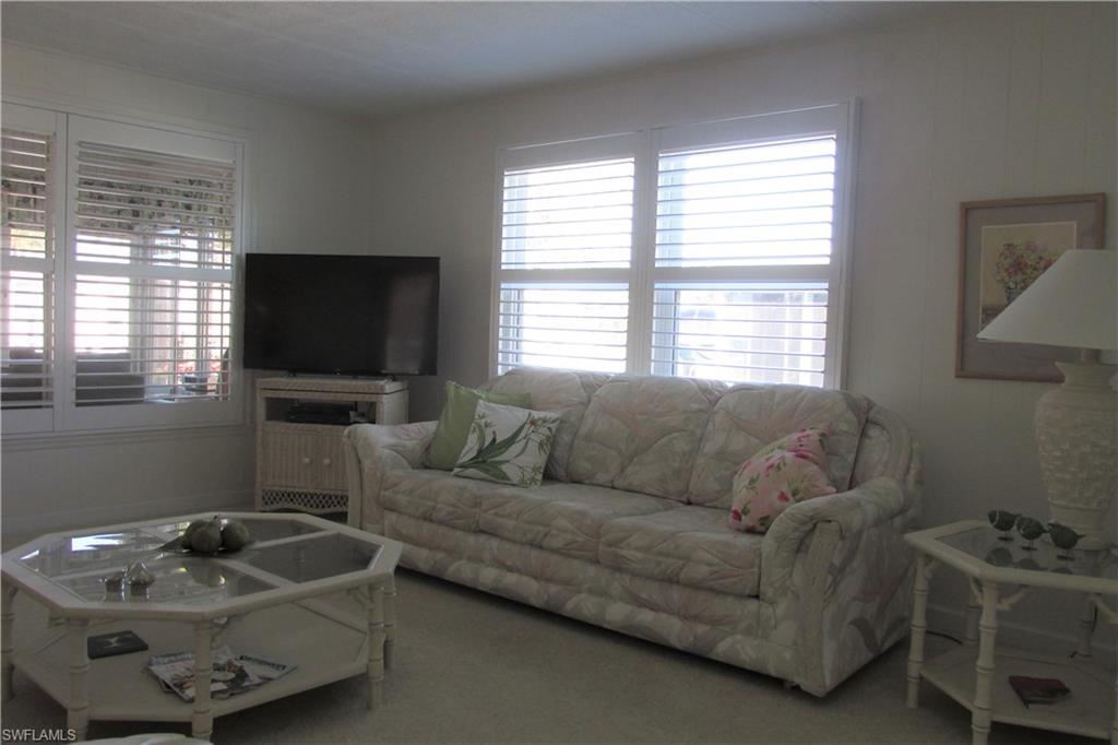 BAYSIDE ESTATES - Residential