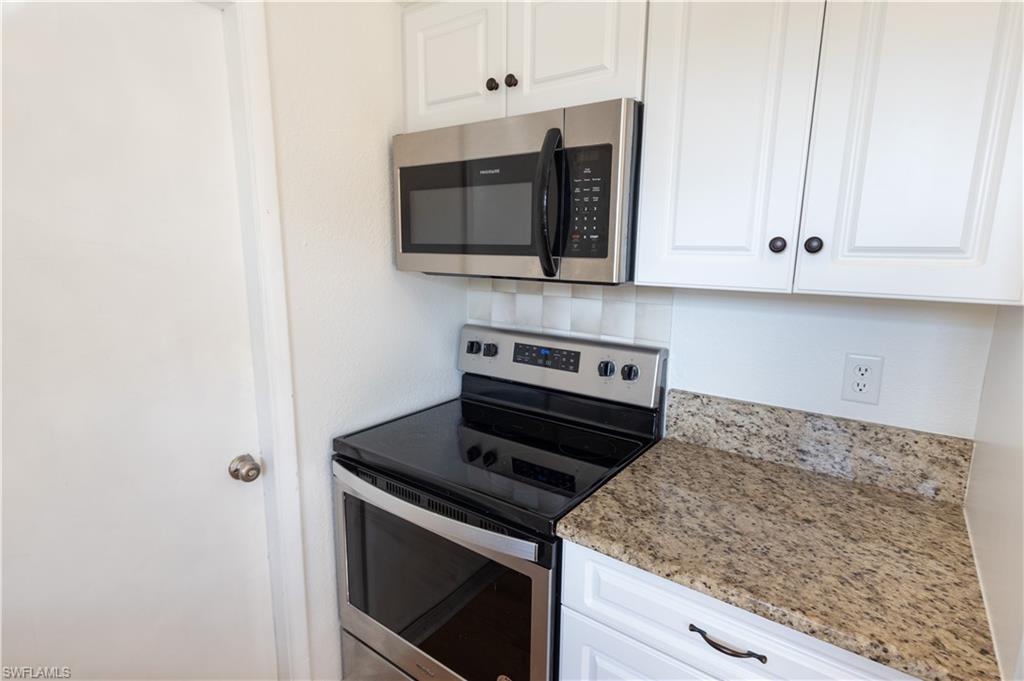 SAN CARLOS PARK - Residential