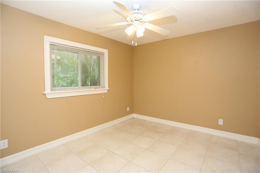 NAPLES PARK - Residential