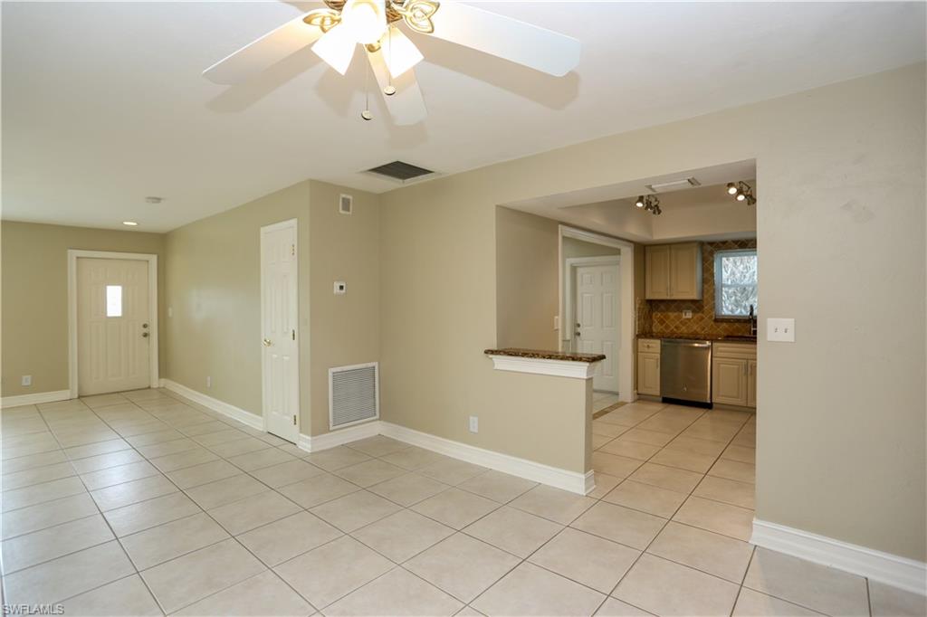 NAPLES PARK - Residential