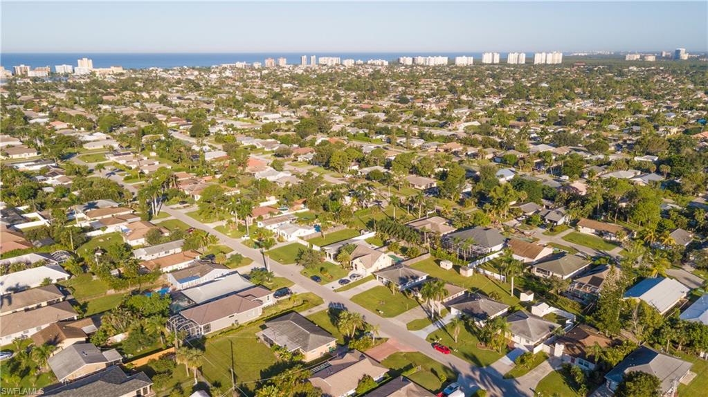 NAPLES PARK - Residential