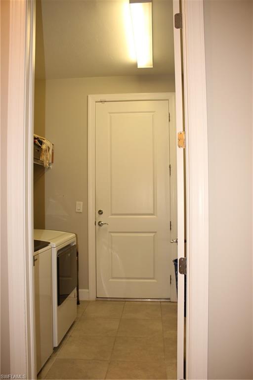 COUNTRY CLUB - Residential