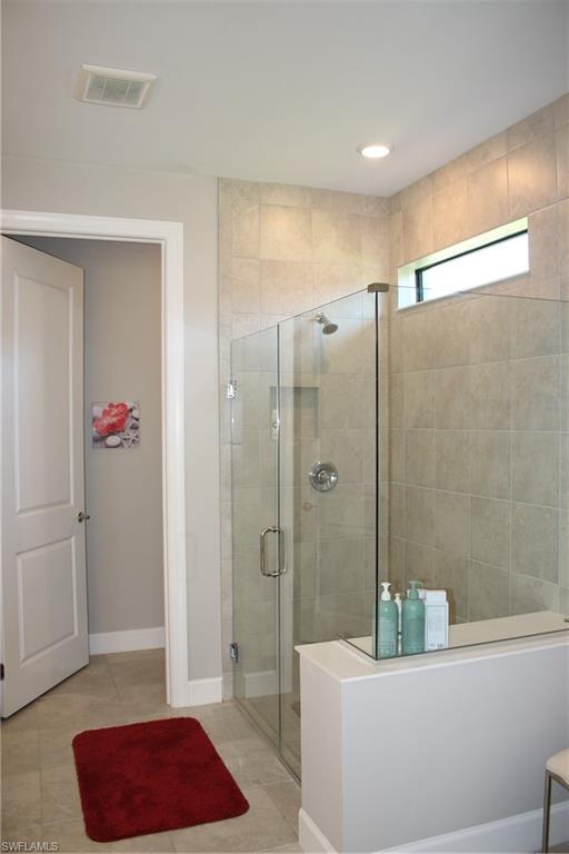 COUNTRY CLUB - Residential