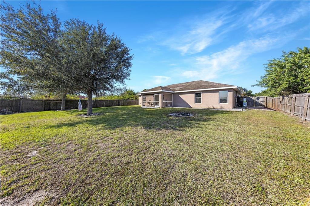 LEHIGH ACRES - Residential