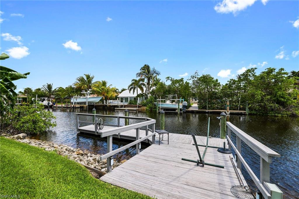 GOLDEN SHORES - Residential