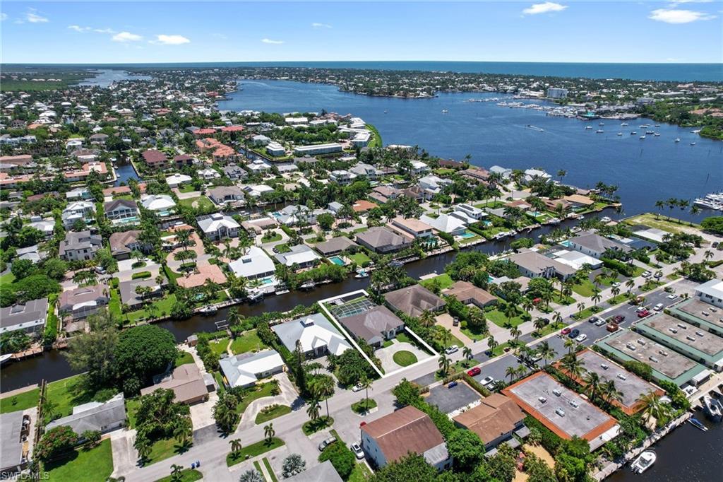 GOLDEN SHORES - Residential