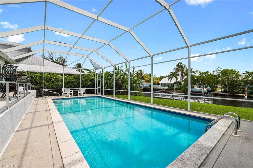 GOLDEN SHORES - Residential