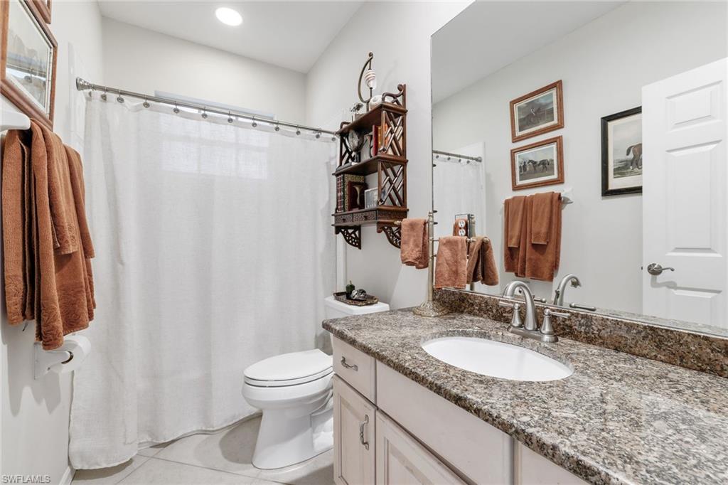 GOLDEN SHORES - Residential