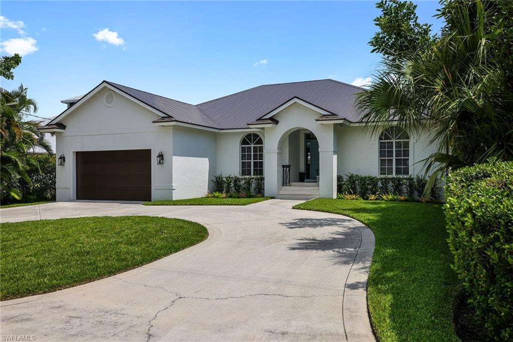 GOLDEN SHORES - Residential