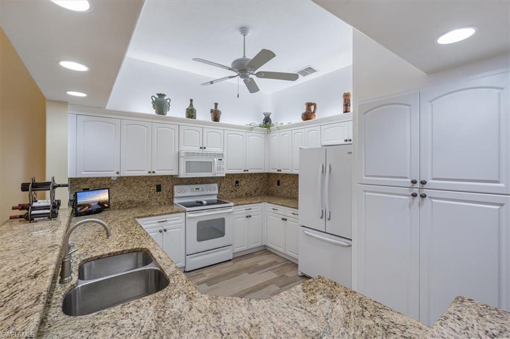 PIPERS GROVE - Residential