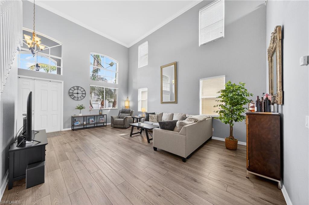 CATALINA ISLES - Residential