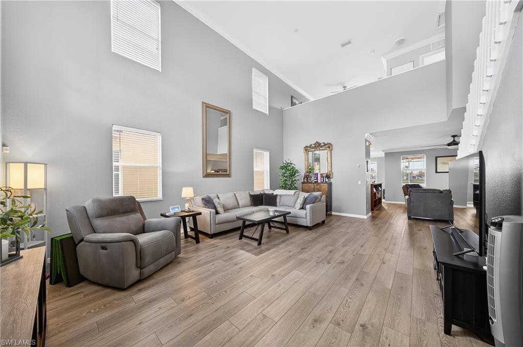 CATALINA ISLES - Residential