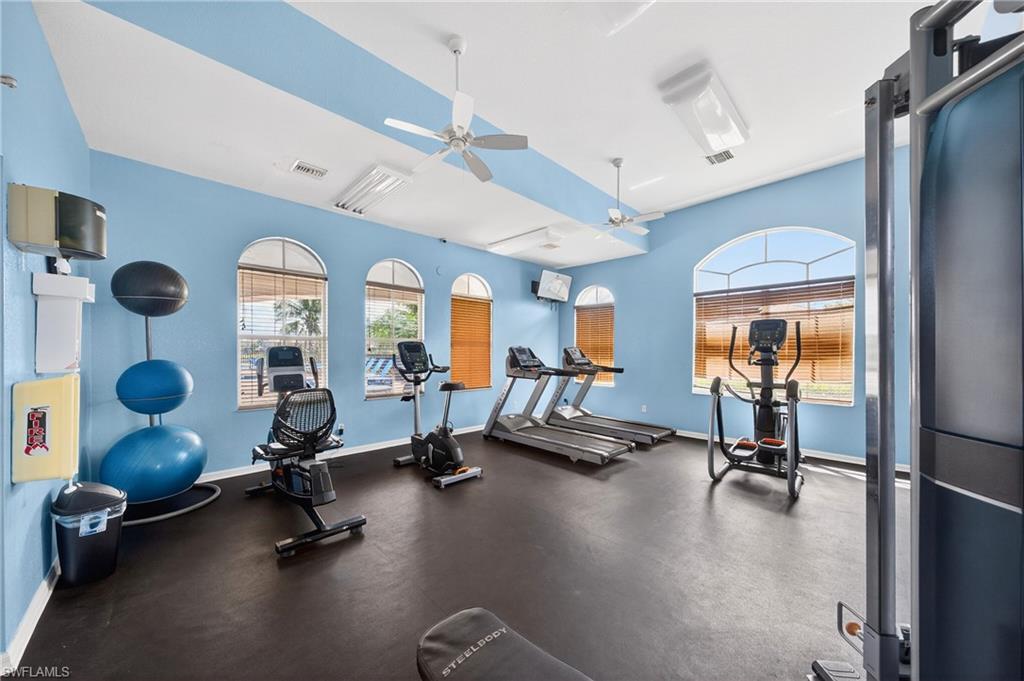 CATALINA ISLES - Residential