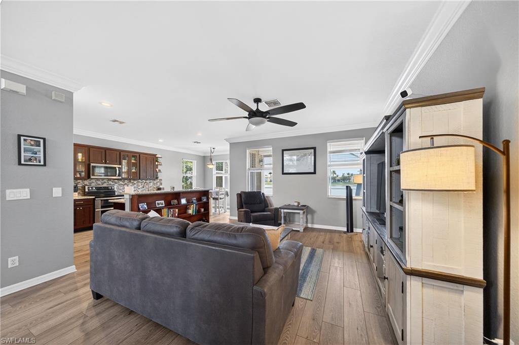 CATALINA ISLES - Residential