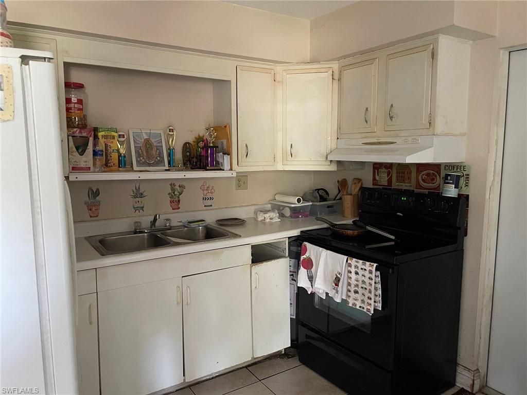 BONITA FARMS - Residential