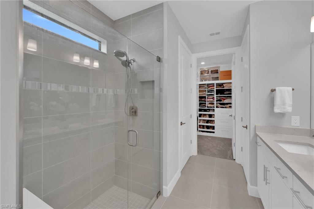 VERDANA VILLAGE - Residential Lease