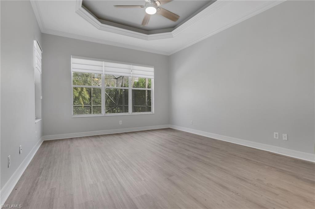 SATURNIA LAKES - Residential