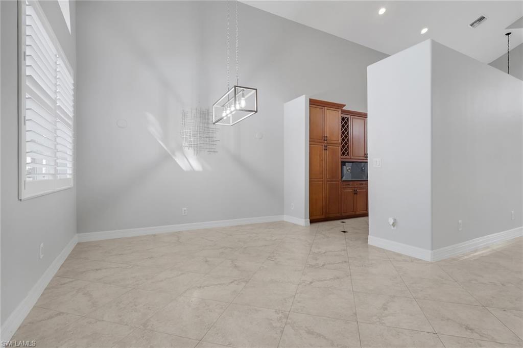 SATURNIA LAKES - Residential