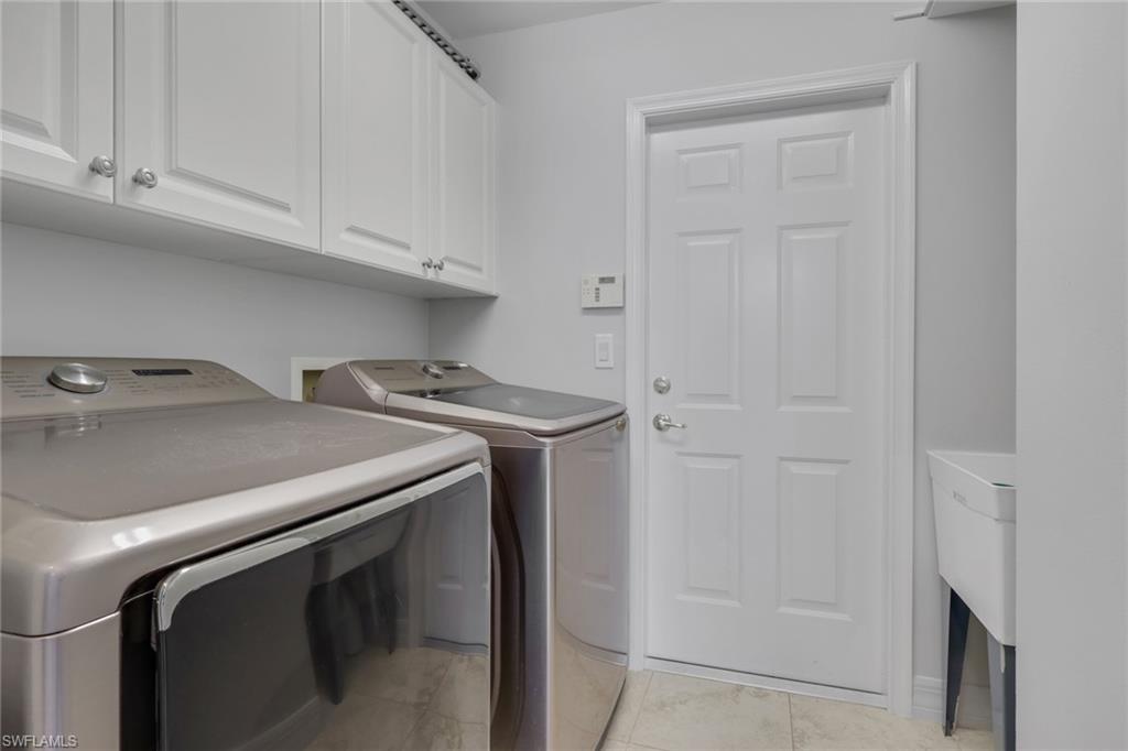 SATURNIA LAKES - Residential