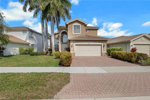 2137 Isla De Palma CIR NAPLES FL 34119