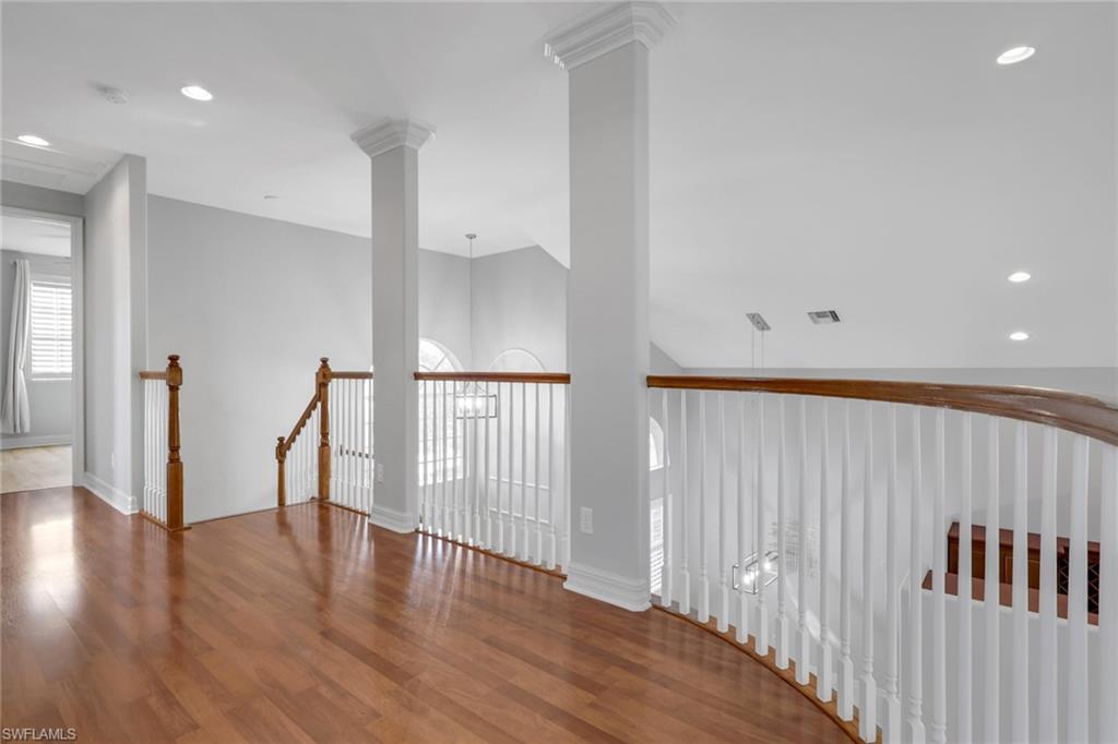 SATURNIA LAKES - Residential