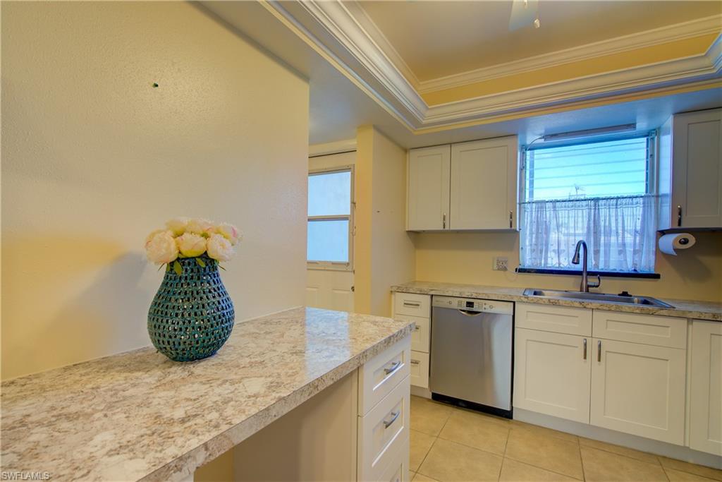 COUNTRY CLUB ESTATES CONDO - Residential