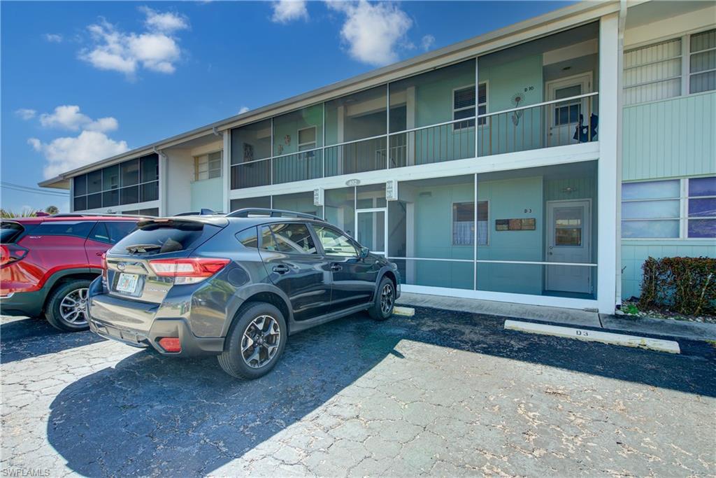 COUNTRY CLUB ESTATES CONDO - Residential