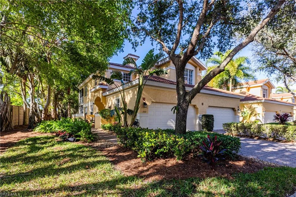 Estero, Florida 33928, United States, 3 Bedrooms Bedrooms, ,3 BathroomsBathrooms,Residential,Active,26329