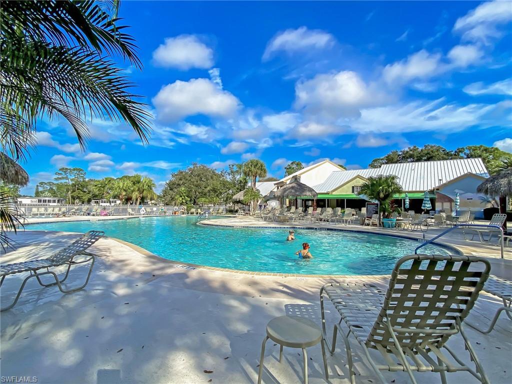 PINE LAKES COUNTRY CLUB - Residential